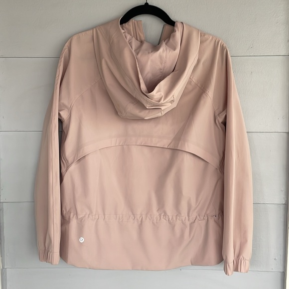 Lululemon Pack it up jacket Size 6 - Picture 7 of 9